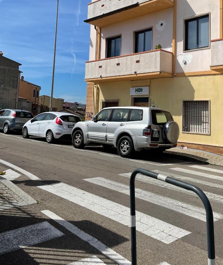 Camera In Centro Storico Olbia Exteriér fotografie